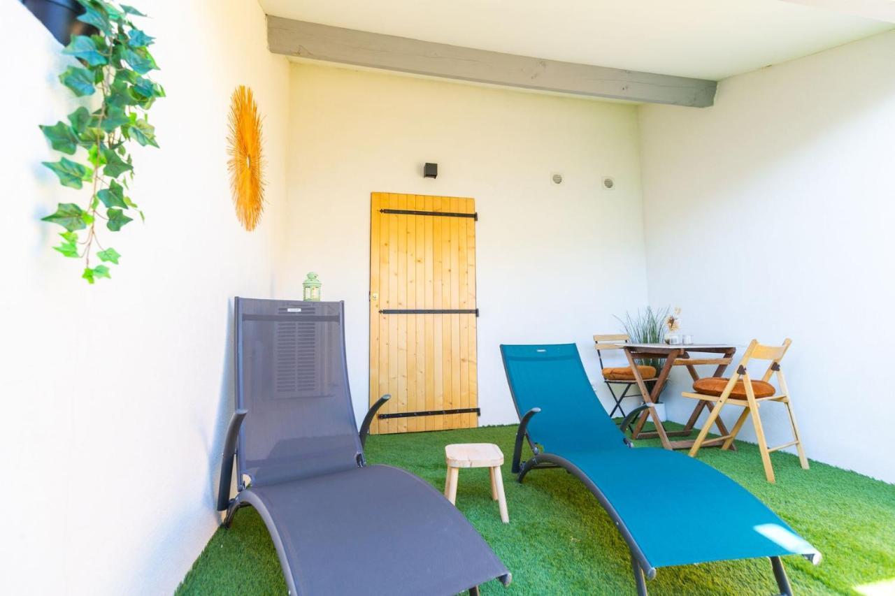 Love Room Du Mont D'Or - Baignoire Spa - Minibar Offert Μασσαλία Εξωτερικό φωτογραφία