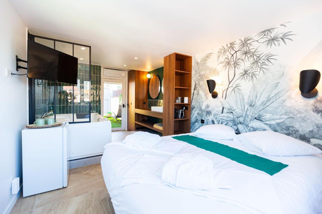 Love Room Du Mont D'Or - Baignoire Spa - Minibar Offert Μασσαλία Εξωτερικό φωτογραφία